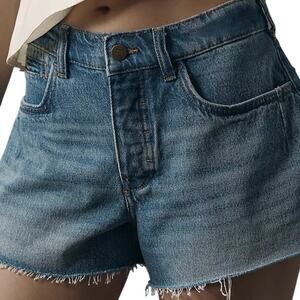 NWT ANTHROPOLOGIE PILCRO Women’s Everyday Denim Raw Cut Off Short